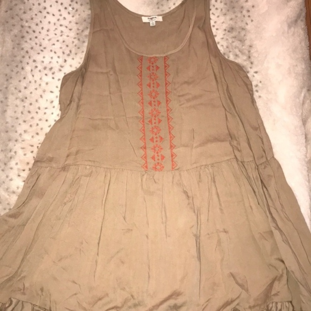 NWOT Hayden Los Angeles Tan Boho Babydoll Dress